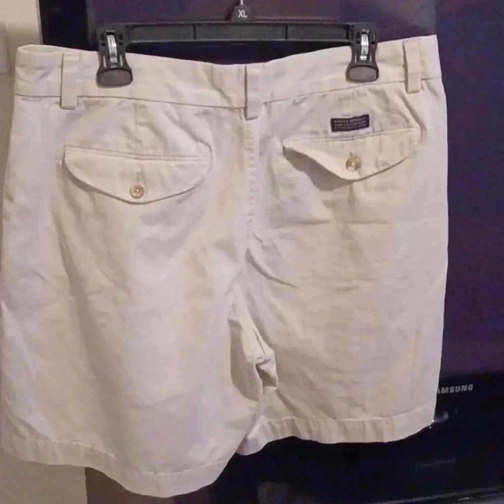 > Men's Banana Republic shorts Size 36 Cotton